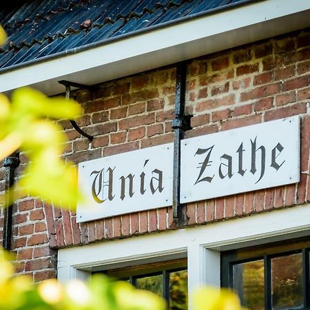 Bed and Breakfast Unia Zathe à Ee Extérieur photo